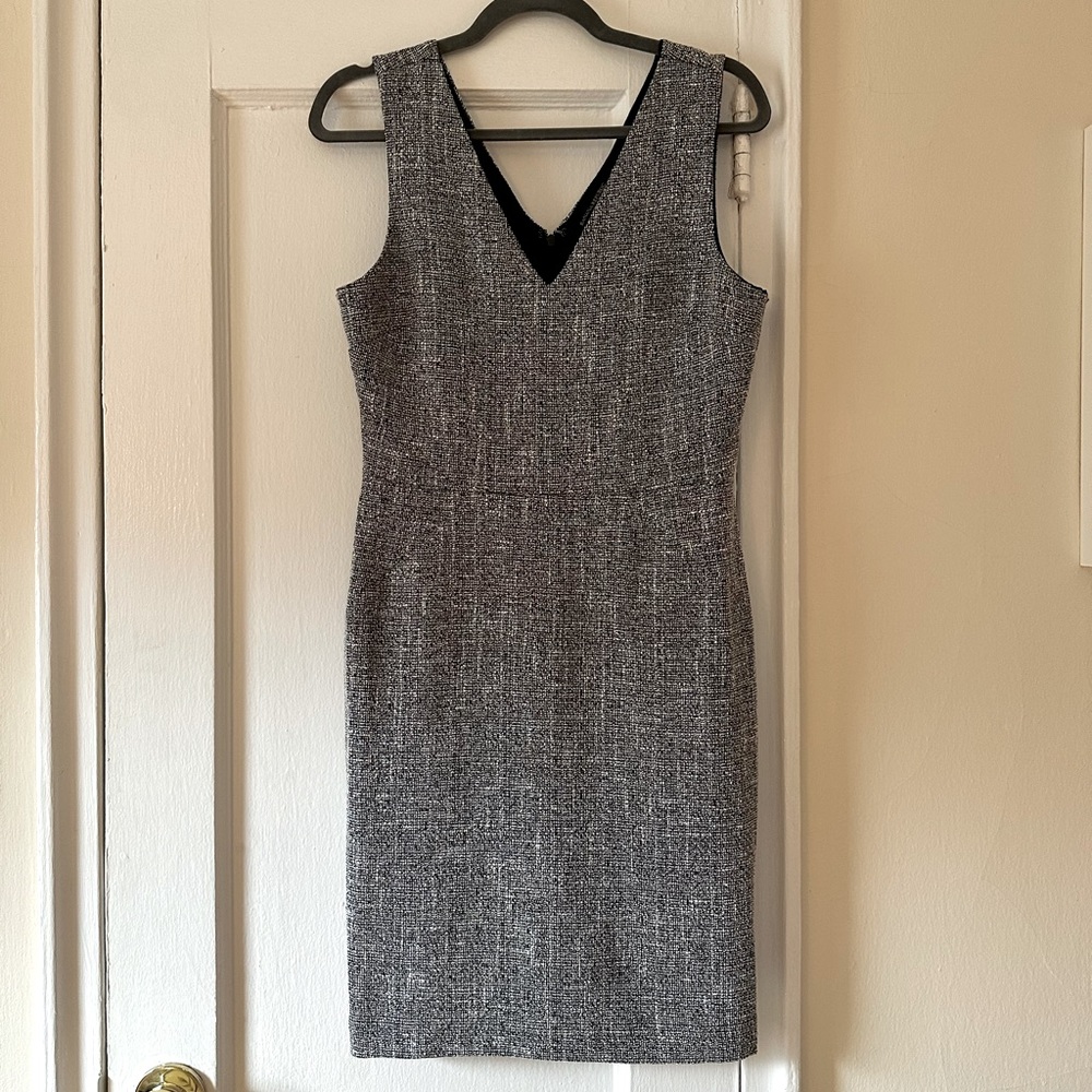 NWT - Banana Republic Tweed V-Neck Dress - Size 6